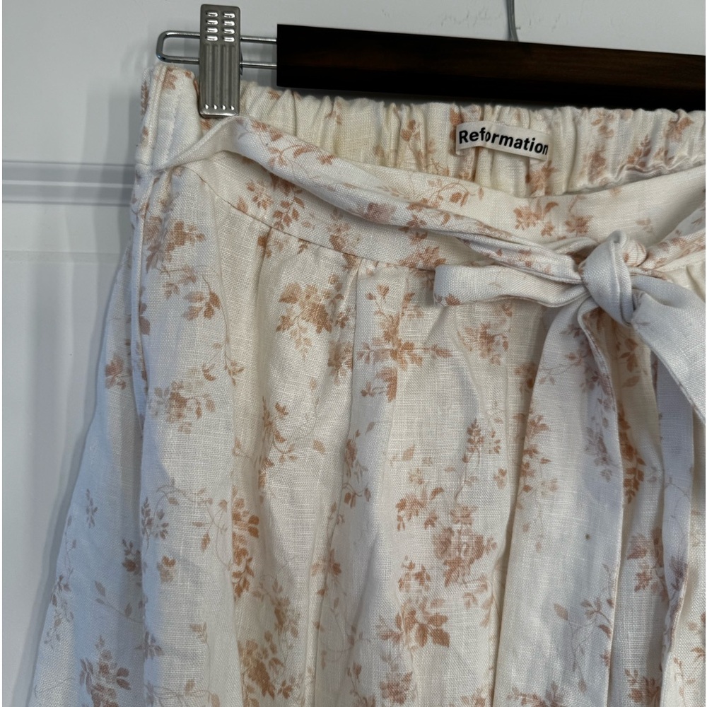 Palm Linen Two Piece
Color: Riso, size 2 - Picture 8 of 10